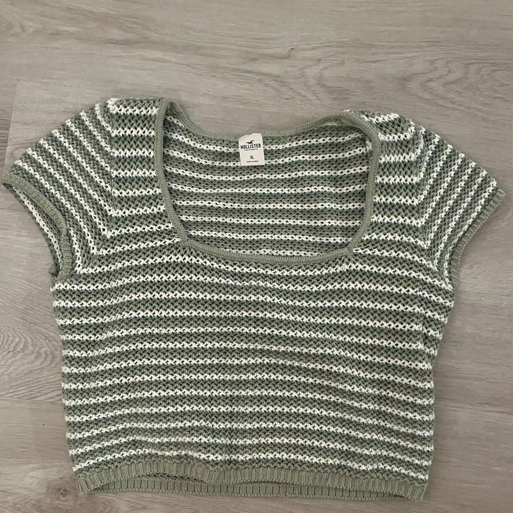 Hollister crochet top
